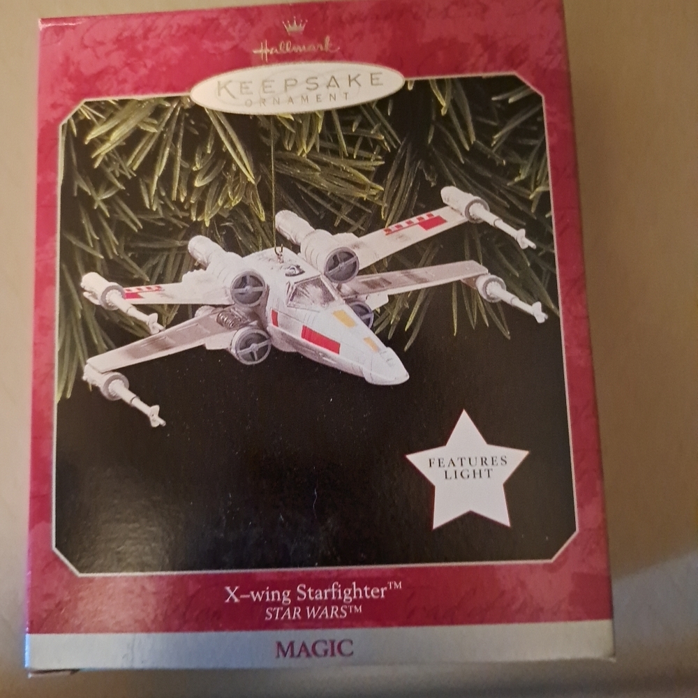 Hallmark X-wing Starfighter Ornament - Red and Gray